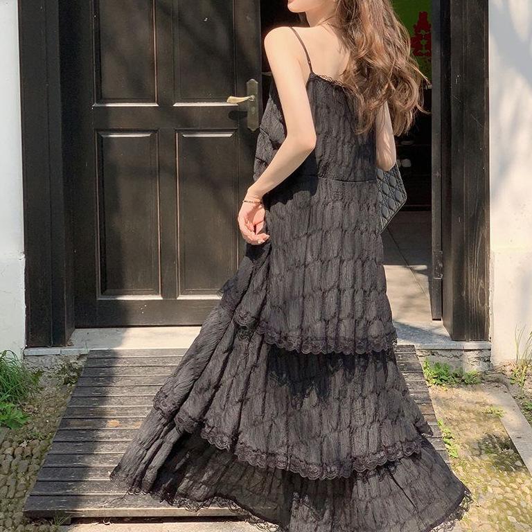 White Super Fairy Seaside Vacation Lace Suspender Skirt Women's Summer New Temperament Belly Cake Beach Dress