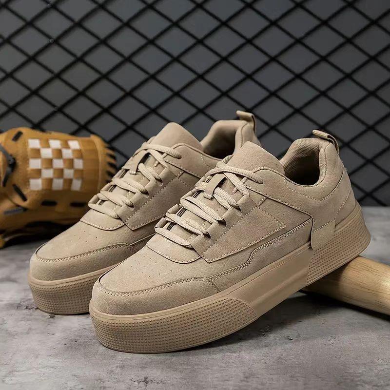 Fashion Vintage Men Casual Work Shoes Men Skateboard Shoe Wear-resistant Damping Sport Training Sneaker Flat Shoe zapatos para hombre 48