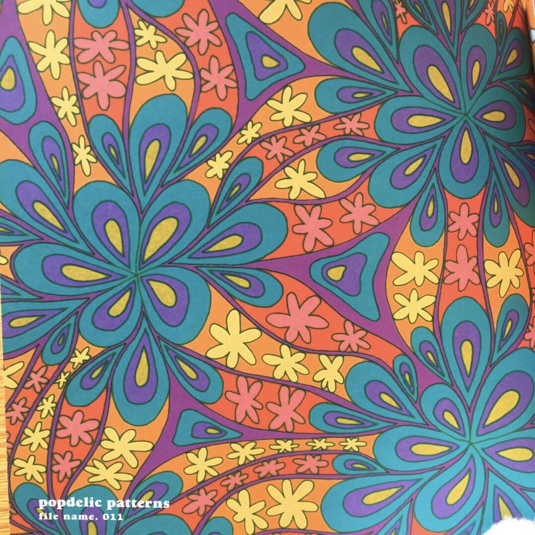 

[USED] Psychedelic 60 s Design Patterns, 100 Types, Collection, with CD, Botanical