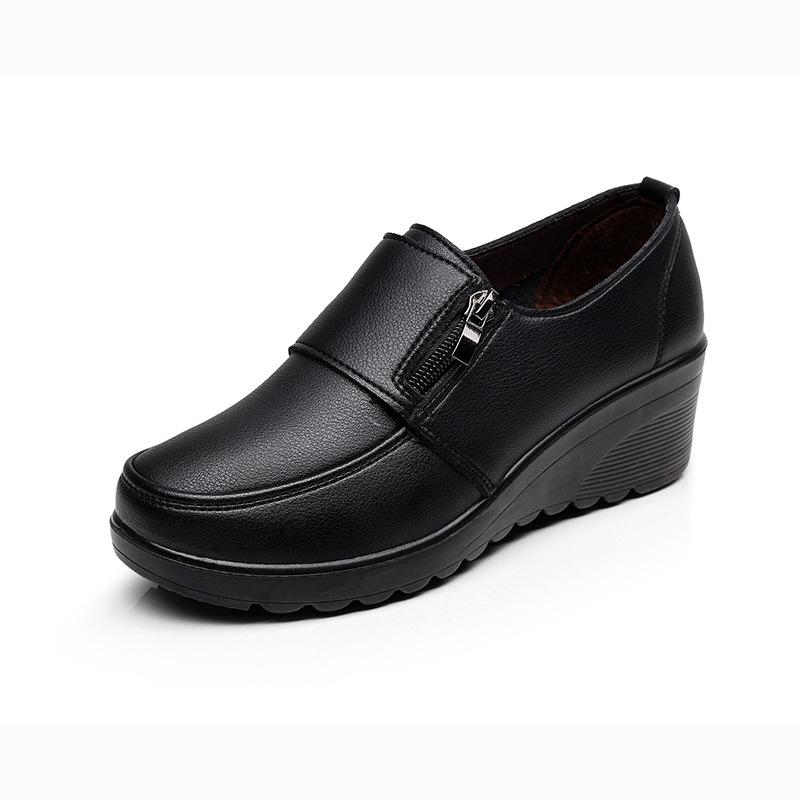 Autumn Women Leather Shoes Round Toe Casual Wedge Single Shoes Zapatos De Mujer Comfortable Middle-aged and Elderly Mother Shoes