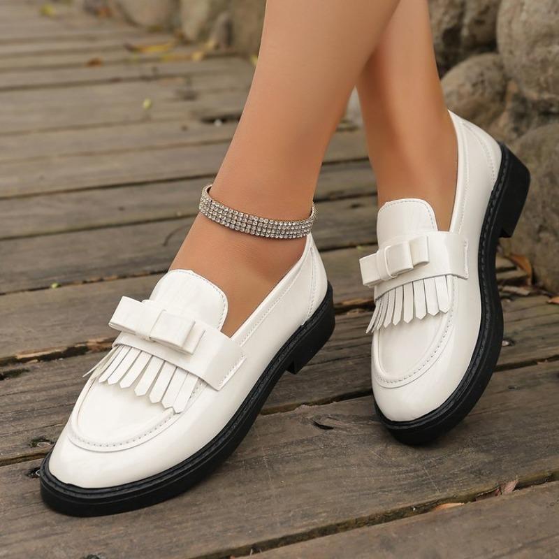 

Модные кожаные лоферы с кисточками женские на низком каблуке слипоны в британском стиле кожаные туфли повседневный комфорт 36 белый
