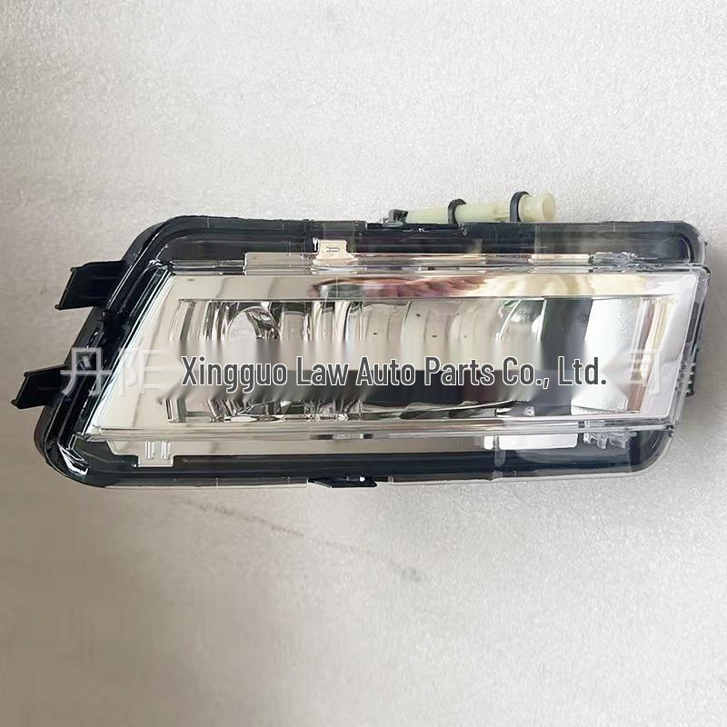 Fog Light Set for 12-15 US Passat Models - Assembly with Small Square Frame