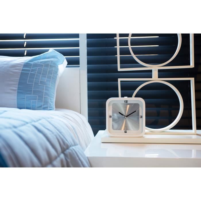 Stolní hodiny - NeXtime - Square Alarm - 20 x 20 x 6 cm - Dřevo - Bílá