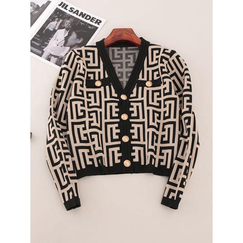French Style V-neck Knit Cardigan Women's Spring Color Matching Plaid Outdoor 2025 New Graceful High Sense Outerwear Top