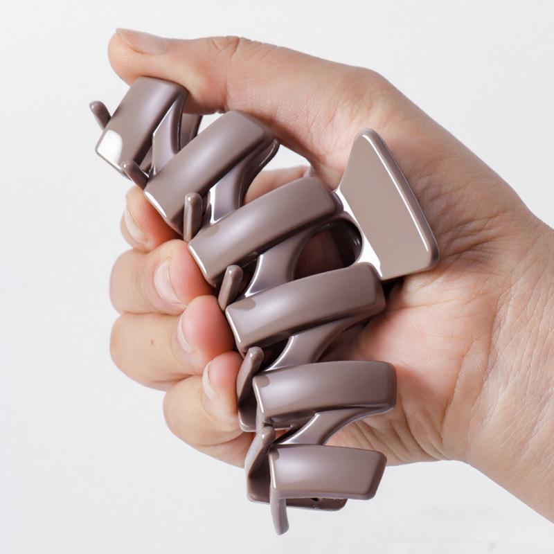 Soft Silicone Shark Clip: Anti-Collision Hair Accessory with Durable, Anti-Slip Grip