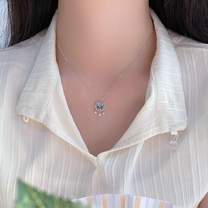 Pearl Tassel Ruyi Lock Necklace New Chinese Style Versatile Style Clapbone Chain