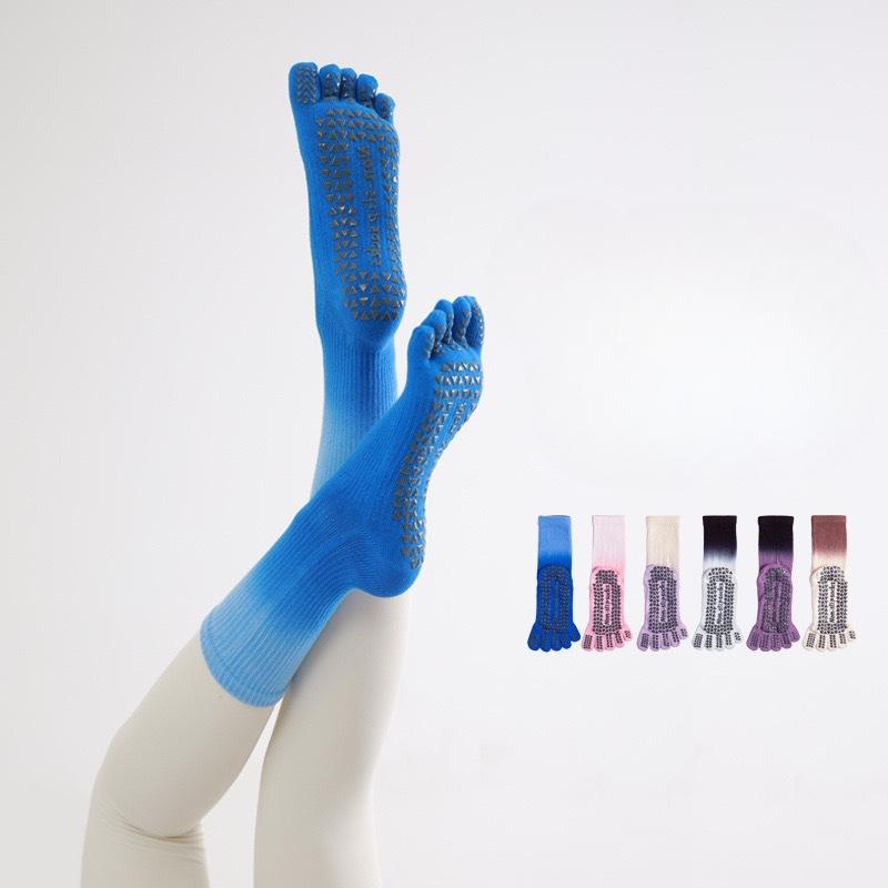 Pilates Anti-slip Yoga Socks, Gradient Color Women's All-cotton Five-finger Socks, Indoor Fitness Sports Mid-calf Socks