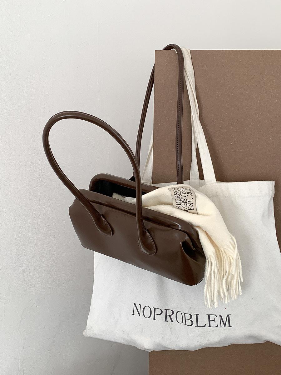 

Универсальная новая наплечная сумка женская нишевого стиля сумка под мышкой премиальное ощущение ПУ кожа темпераментная сумка-клипса портативная сумка-багет кофейный