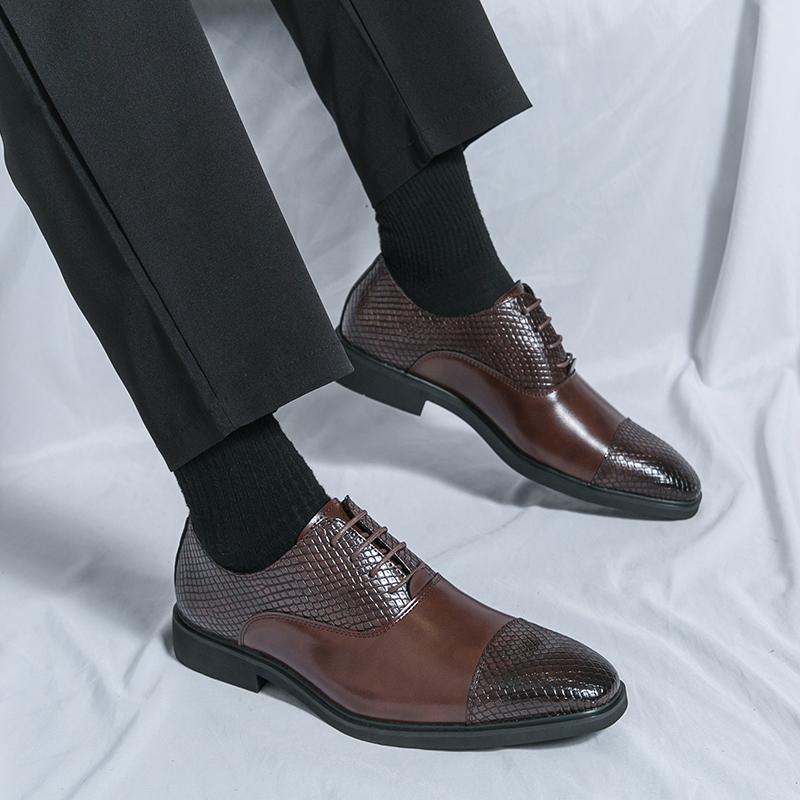 Fashion Evening Dress Trendy  men Shoes Fashion designer style black versatile style Men's shoes for wedding parties and outdoor walks