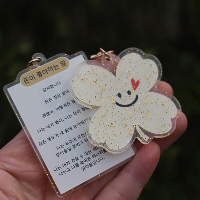 5 types of four-leaf clover keychains, good luck charms that bring in real money