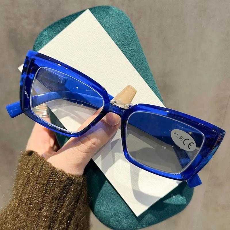 Square Frame Photochromic Reading Glasses Women's Fashion Color Changing Anti Blue Light Presbyopia Sun Glasses Diopter To +4.0