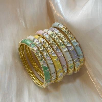 Enamel Rhinestone Flower Bangle Traditional Women's Hand Bracelet Vintage Cloisonne Bangle  Ladies