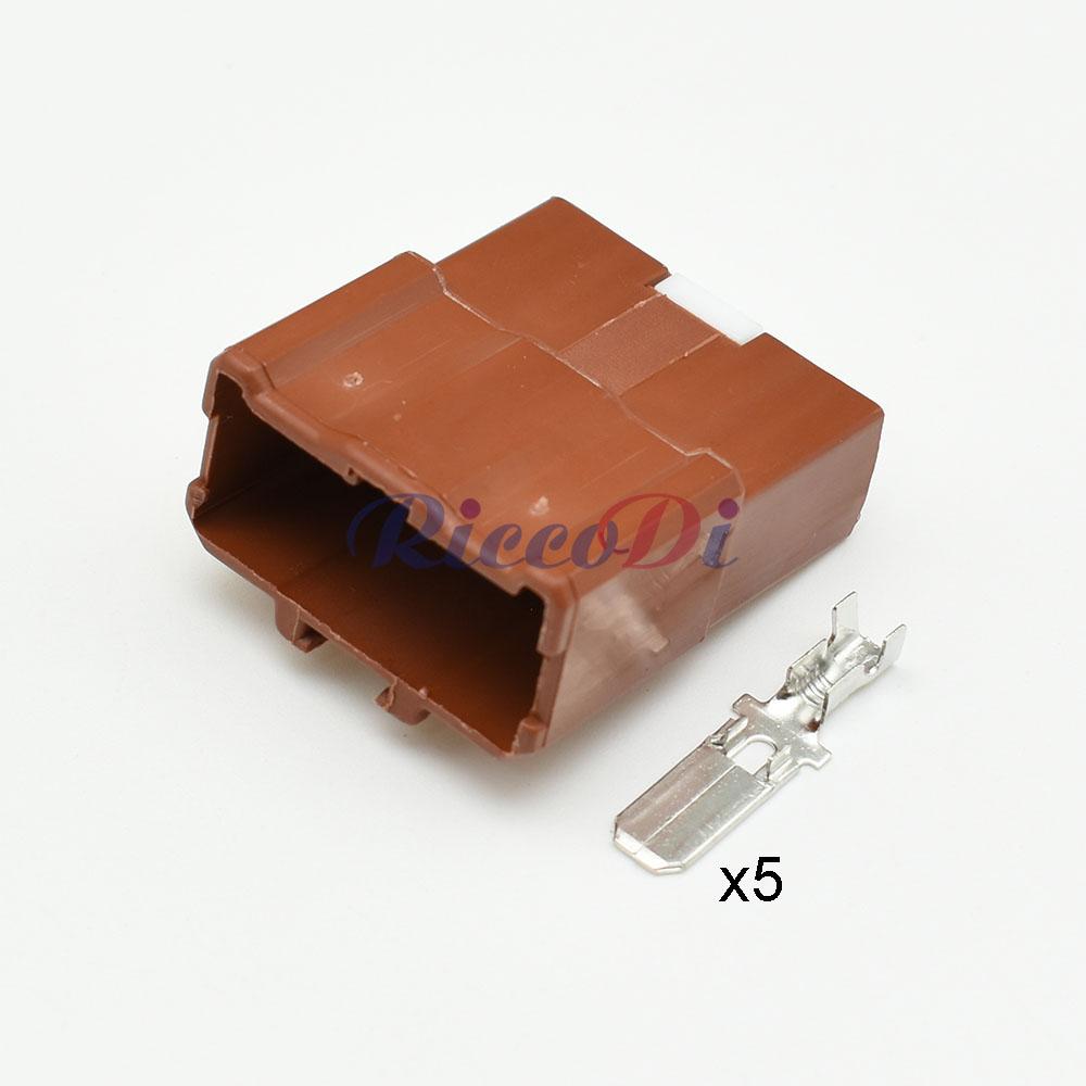 Female Male 5 Pin Automotive Connector Plug Wire Connector Socket for Chevrolet 6098-0218 6098-0216 5P