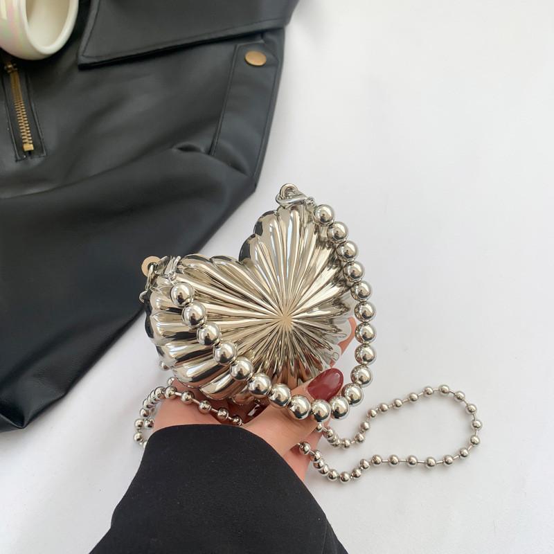 Шикарная серебристая мини-сумочка, модная коробка в форме сердца для элегантных вечерних нарядов серебряный