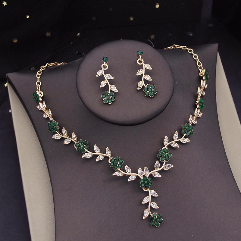 Luxury Tiaras Bridal Jewelry Sets for Women Flower Choker Necklace Sets Bride Crown Prom Wedding Jewelry Set Costume Accessory