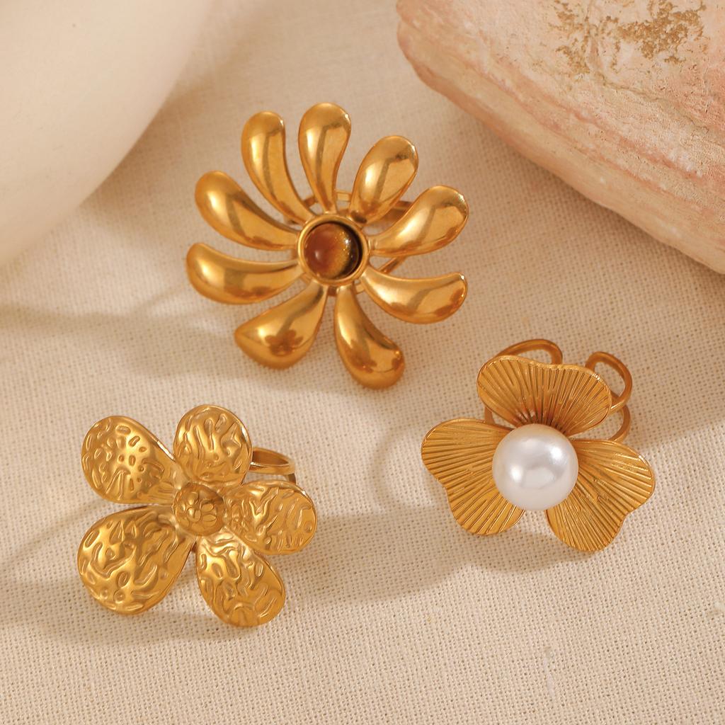 Stainless Steel Classic Flower Leaf Ring Pearl Stacked Ring Large Exaggerated Ring Women Gold Color Fine Jewelry Gifts for Her