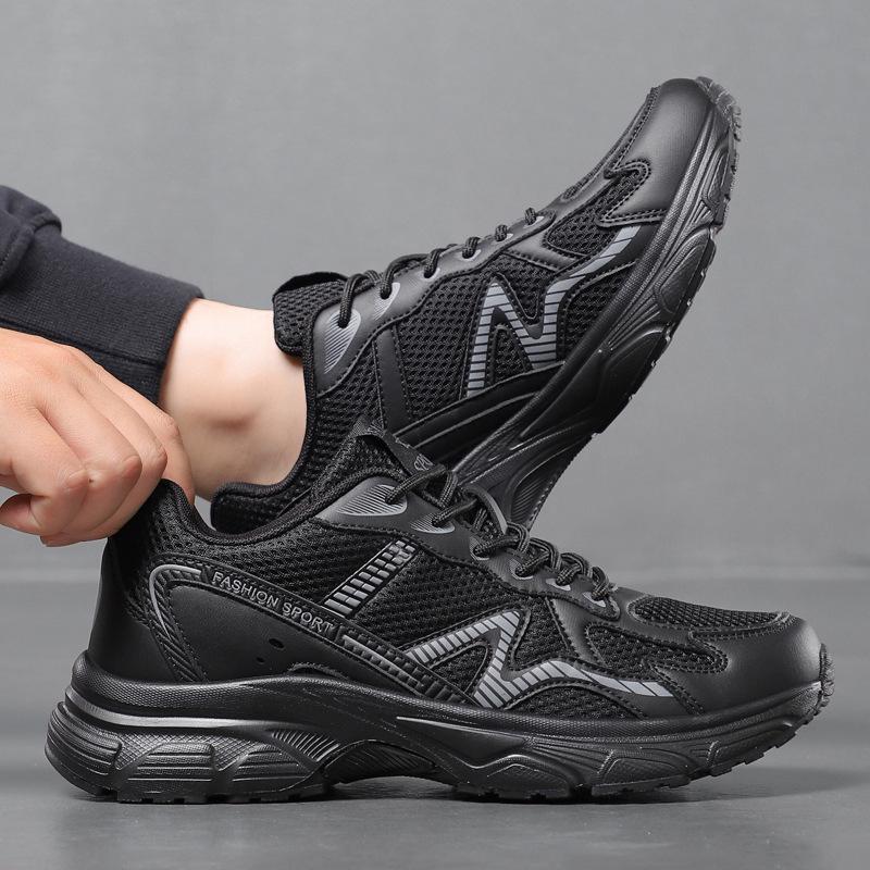 Fashion Men Running Shoes Jogging Sneakers Trainer Training Luxury Shoes Cushioning Mesh Breathable Outdoor Non-Slip Race Off-road Shoes