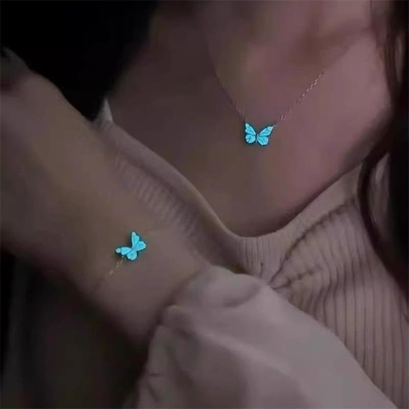 1Set Glow in The Dark Pendant Necklace Bracelet Mermaid Spiral Fashion Jewelry Night Necklace Butterfly Necklace Women Jewelry