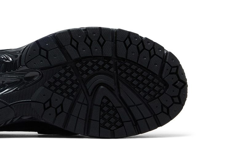New Balance 1906L Black Angora