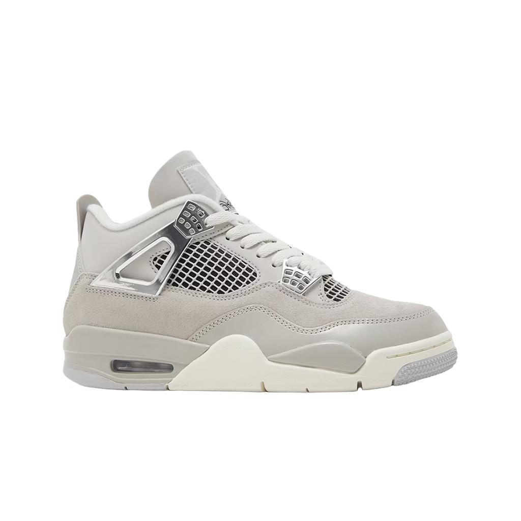 (w) Jordan 4 Retro Frozen Moments