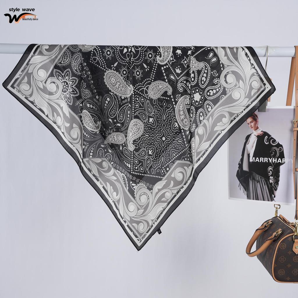 Retro Women's Cashew Print Silk Scarf: Versatile Small Square Neck Scarf/Shawl for Spring/Summer