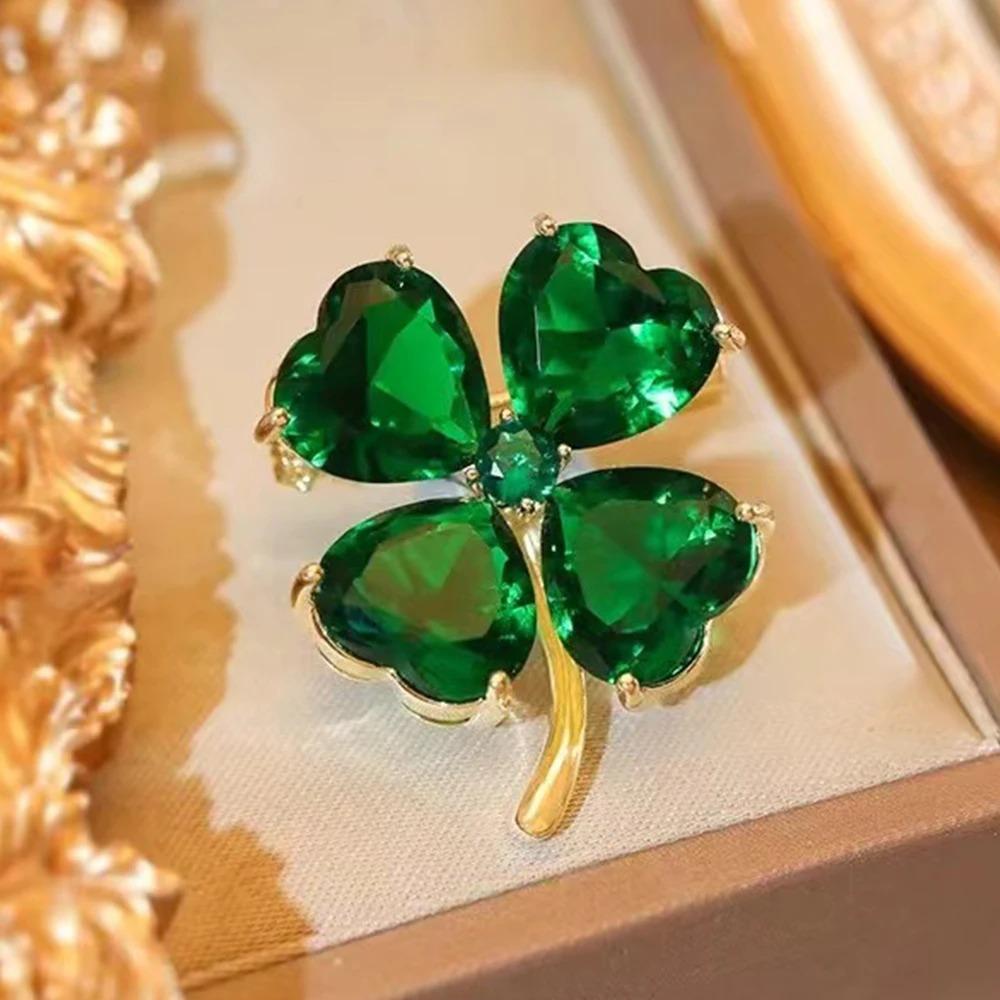 Delicate Green Crystal Lucky Four Leaf Clover Brooches for Women Retro Emerald Heart Lapel Pin Female Wedding Clothing Jewelry