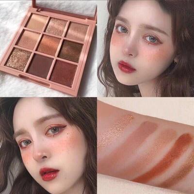 Paleta de sombras de nove cores Pearl Shimmer à prova d'água natural iluminadora Sleeper Silkworm Contouring Eyeshadow tray maquiagem de fixação duradoura