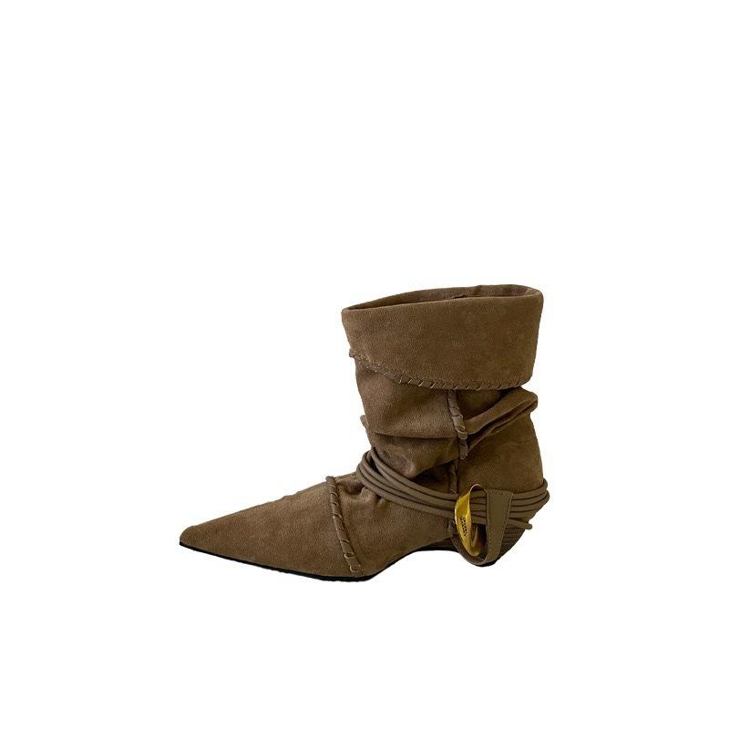 2025 autumn and winter new models, European and American style hand-tied suede metal buckle thick heel pointed suede short boots