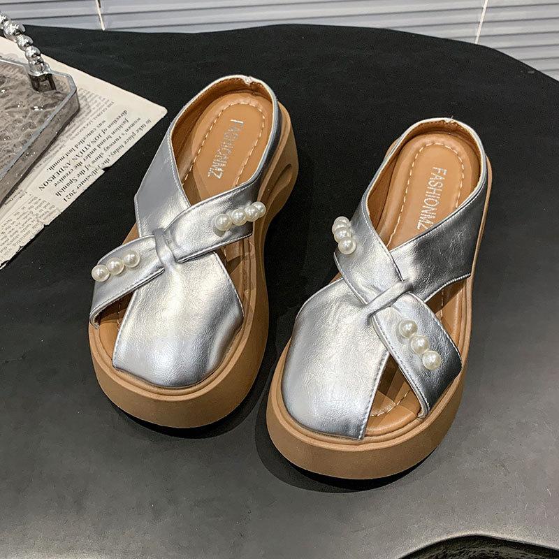 Dicksohlige Ein-Pedal-Taschenkopf- und Halbslipper, Kinder-Sommer-Oberbekleidung Hohlrock 2025 neue beliebte coole Slipper