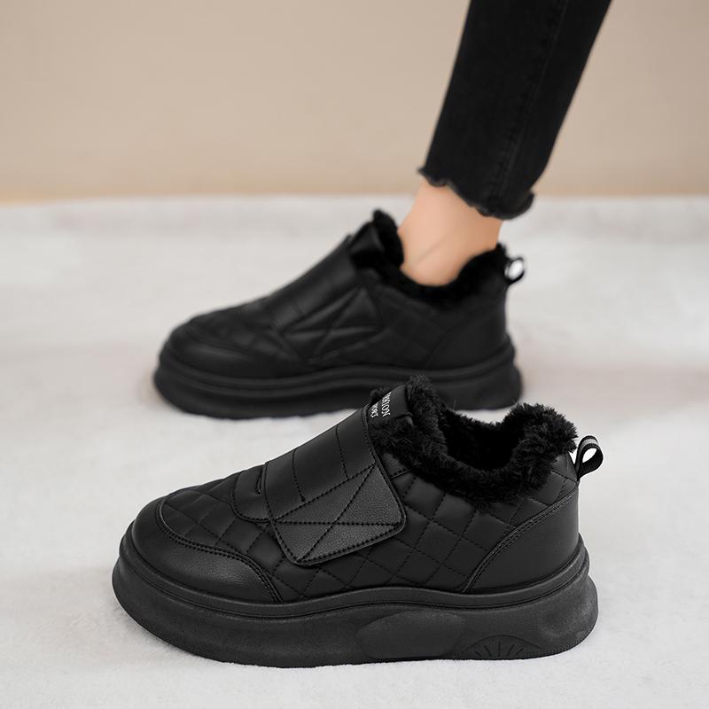 

TUINANLE Женские зимние хлопковые ботинки Комфортные плюшевые повседневные ботинки для ходьбы Нескользящие уличные кроссовки 38 чёрный