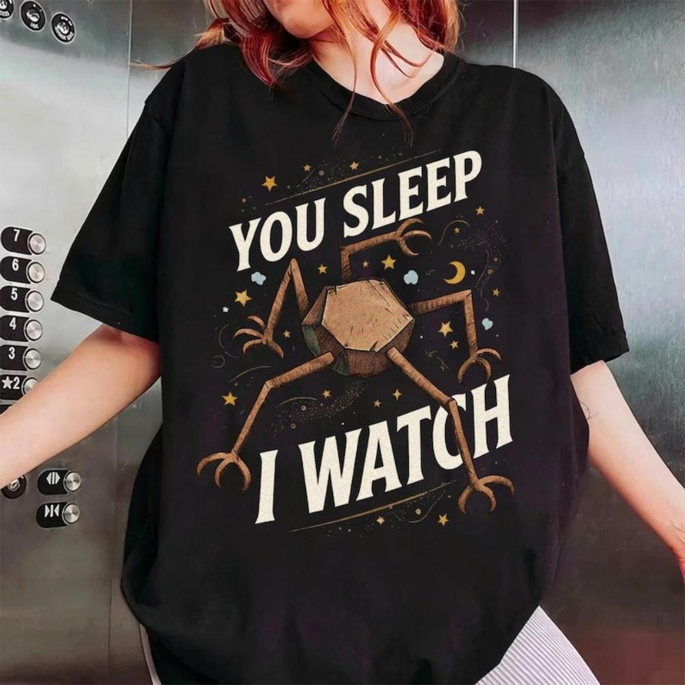 Stupisci Stupisci Stupisci Maglietta Tu Dormi Io Guardo T-shirt Divertente Lettore Sci-Fi Regalo Maglietta Ispirata a Rocky T-shirt Alieno Unisex Unisex Top in Cotone
