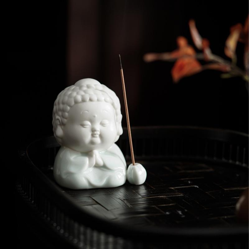 Zen Tathagata Ceramic Aromatherapy Burner Ornament Household Indoor Tea Pet Tea Table Buddha Statue Incense Burner