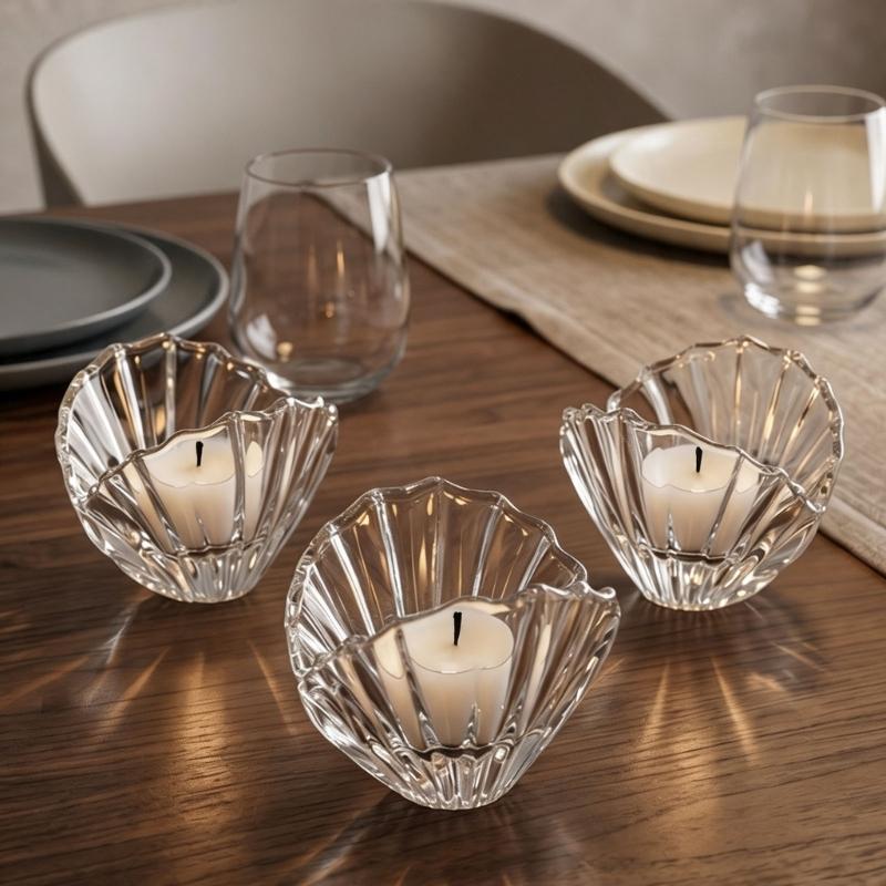 Shell Shape Glass Candle Holders with Clear Fluted Texture, Decorative Table Decors Candlestick Display for Desk, Side Table, Shelf, Bedroom, and