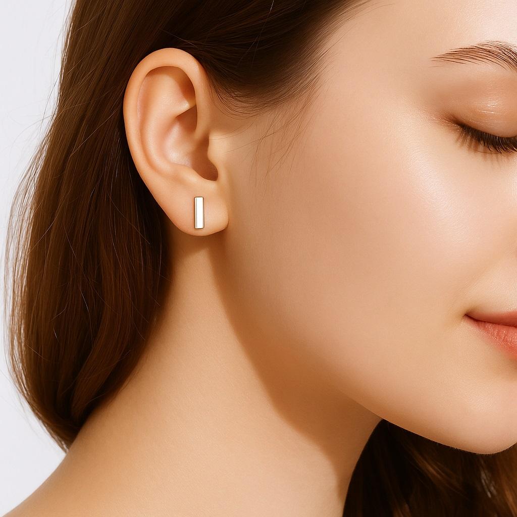 925 Sterling Silver Bar Stud Earring