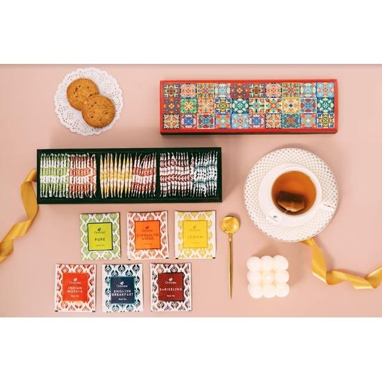 Octavius Fliesenmotiv Holztee-Geschenkbox - 30 Teebeutel | Valentinstag Tee-Geschenksets | Sortiment feiner Schwarz- und Grünteesorten | Premium-Geschenkbox