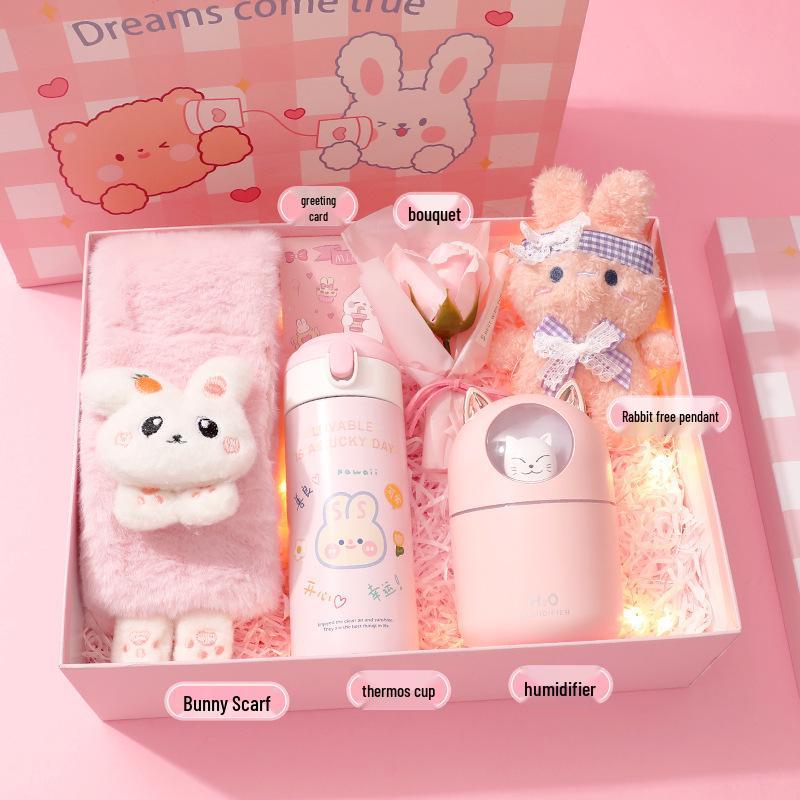 Winter Gift Box for 10-Year-Old Girls: Warm and Practical Birthday Present for Kindergarten and Primary School Students