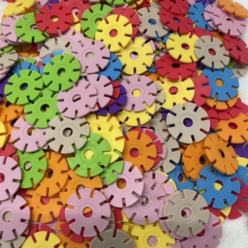 300pcs snow flake toy educativos building blocks brick blocks DIY puzzle educational toys toys for children 6 To 10 Years Kids