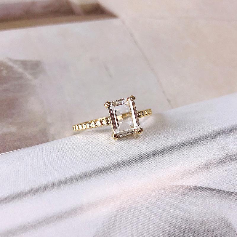 

Квадратное кольцо из стерлингового серебра 925 пробы: Легкая роскошь и универсальный дизайн для женщин - Европейская и американская мода US Size 9