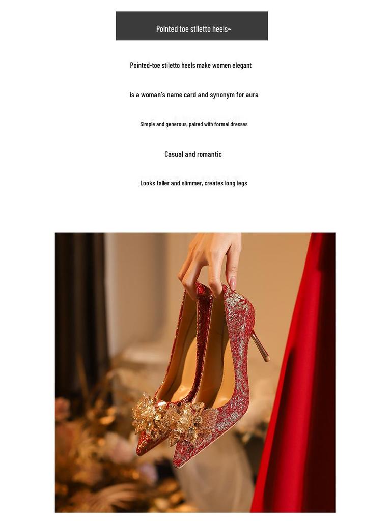 Xiuhe Braut Stilettoabsätze: Spitze Zehenpartie, Schleife mit Kristallen, Bequeme Hochzeitsschuhe im chinesischen Stil