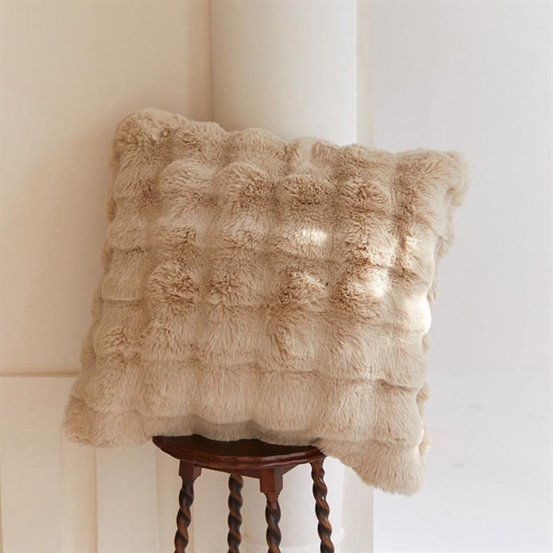 Luxurious Short-Pile Rabbit Fur Plush Blanket for Office, Sofa & Bed