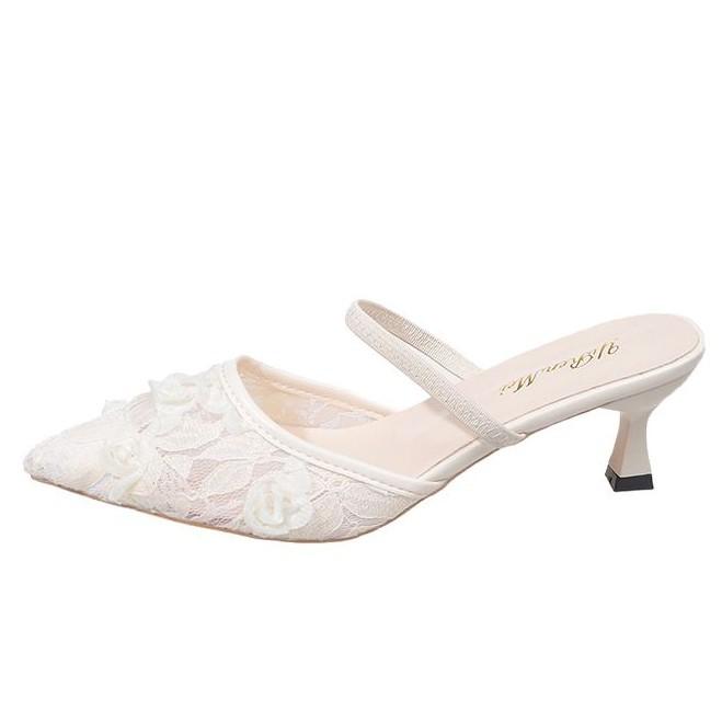 Xiaoxiangfeng pointed head thin heel bag head sandals women's outer wear in spring 2025 new shallow mouth one pedal evening slippers