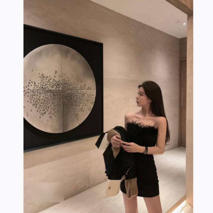 Birthday party skirt high-end black tube top temperament socialite party party fur collar dress