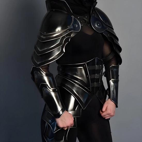 Μαύρη Κυρία Larp Κυνηγός Ιππότης Κυρία Πανοπλία Ολόκληρου Σώματος Cosplay Κοστούμι LARP για Γυναίκες Πολεμίστρια Μεσαιωνική