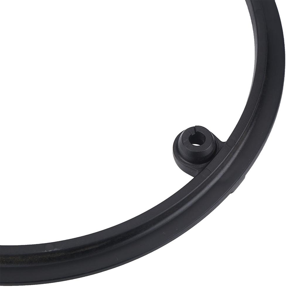 Chain Protector, Chain Wheel Crank Protector, Lightweight Cover, Wheel Cover with Diagonal Pitch of Approx. 15.5 Cm and Adjace