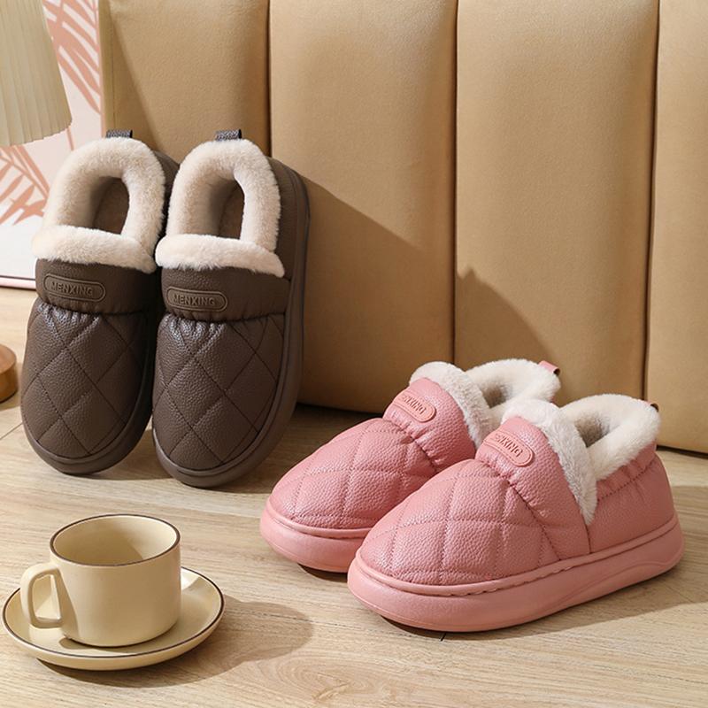 Móda PU kůže silná platforma chlupaté pantofle zima nové voděodolné ne hřejivé pantofle volný čas vnitřní domov bavlněné pantofle dámské