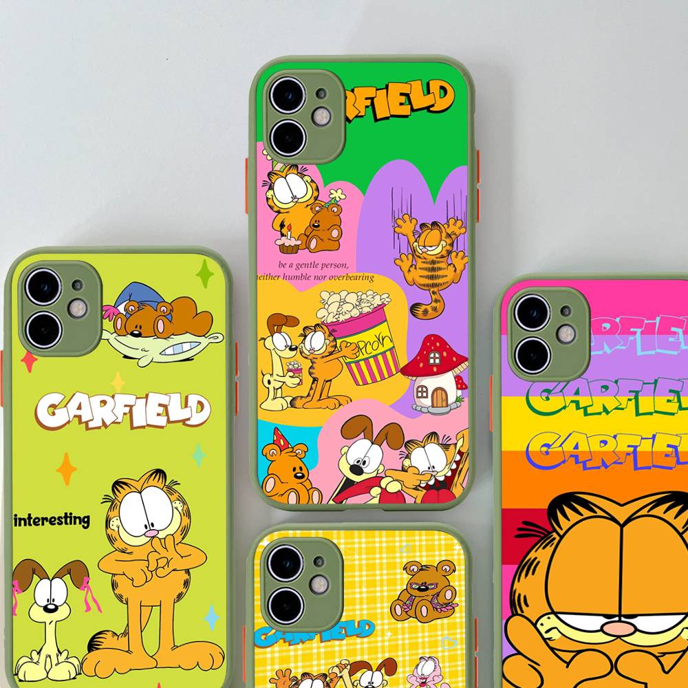 Classic Comic Strip G-Garfield For iPhone 16 15 14 13 12 11 Pro Max X XS MAX Plus Translucent Black Phone Cover