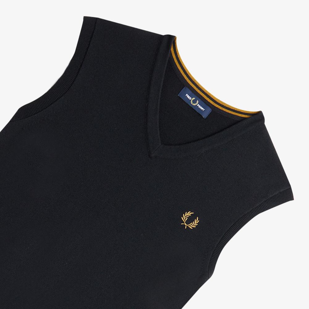 Fred Perry [Sharp] Classic V-Neck Vest (184) Afpm2335541-184
