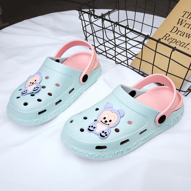 

Children s slippers boys and girls eva bag head cool slippers fashion Korean version outer wear hole shoes cartoon love parent-child shoes 24