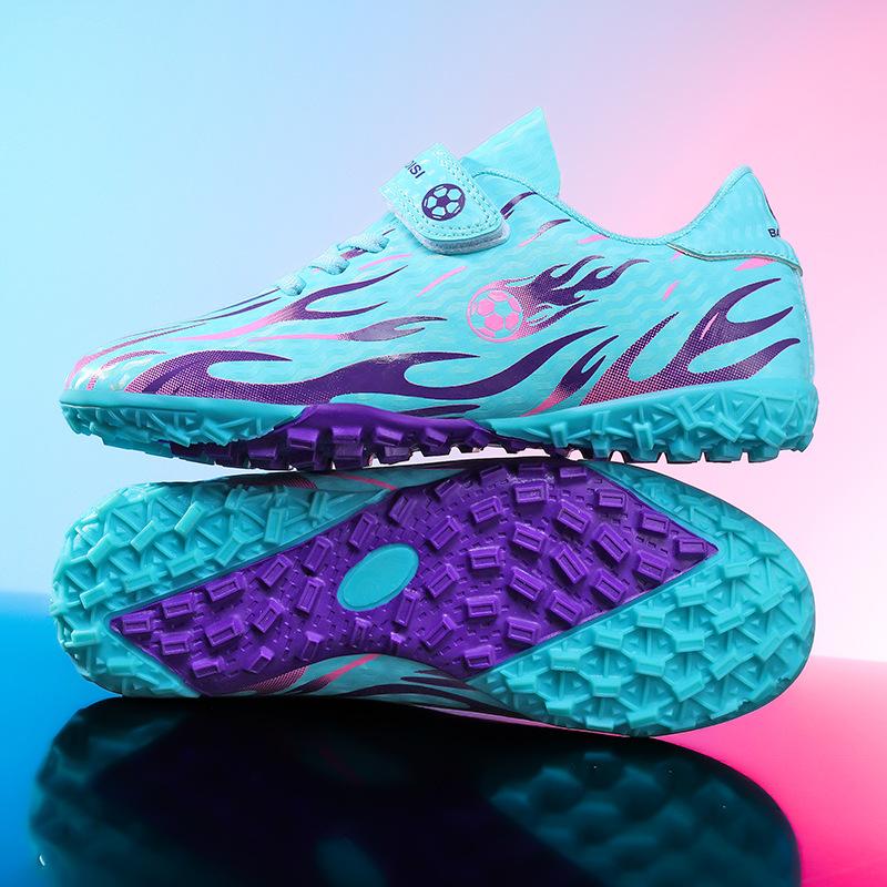 Boys and Girls Sports Shoes Non-slip and Wear-resistant Youth Student Football Shoes
