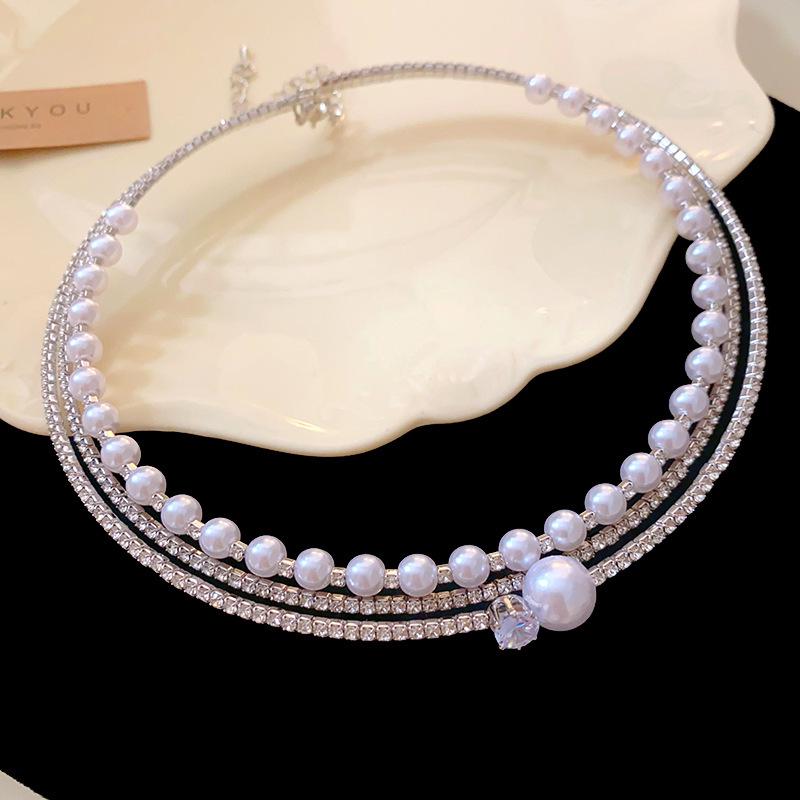 Französische mehrlagige Perlen-Schlüsselbeinkette - Luxuriöses, modisches und vielseitiges Design für Frauen